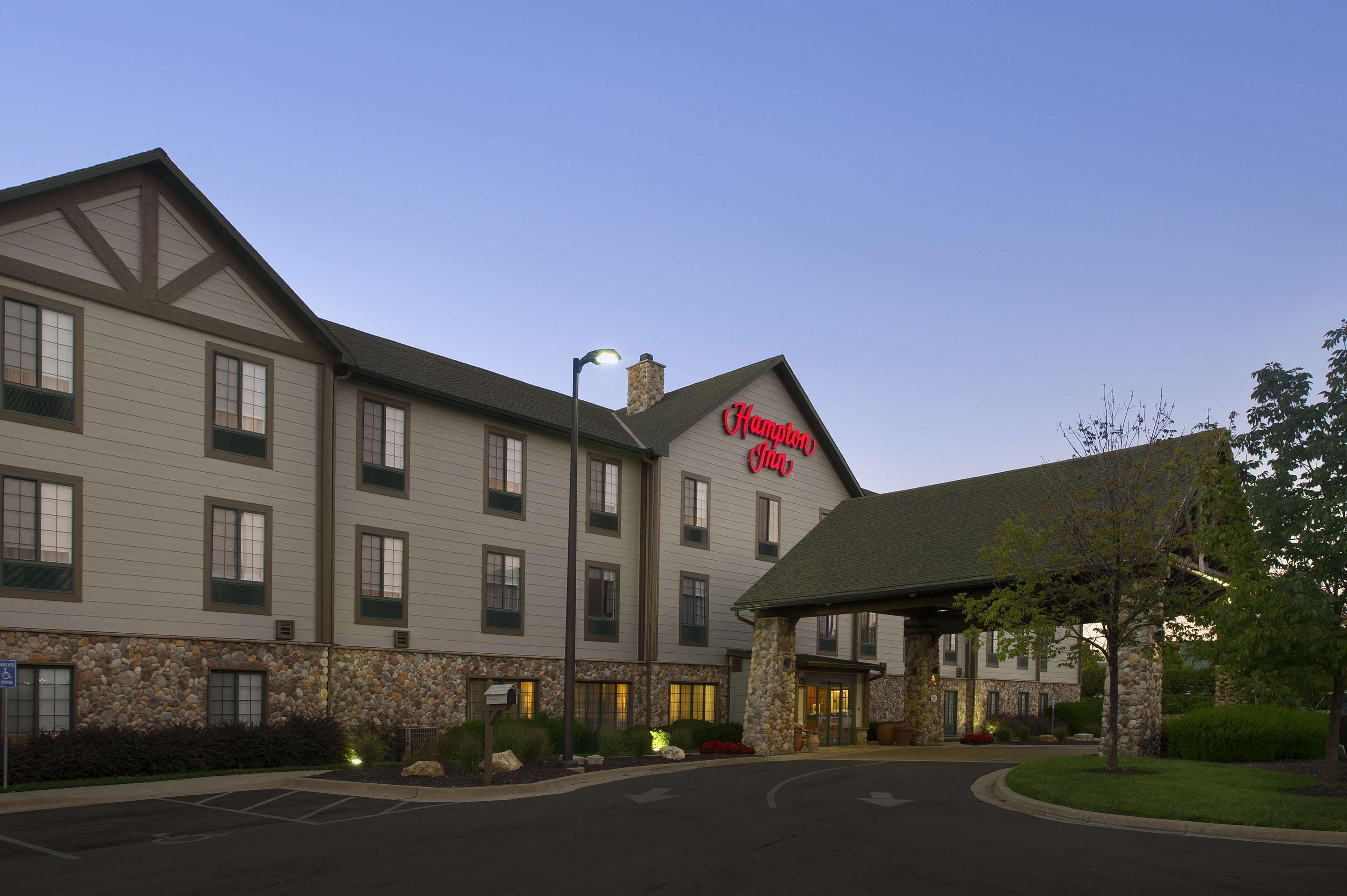 Hampton Inn Kansas City The Legends Extérieur photo